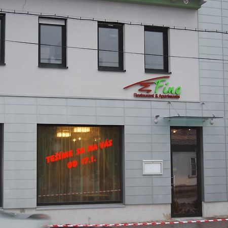 Fine Restaurant & Apartments Malacky Exterior foto